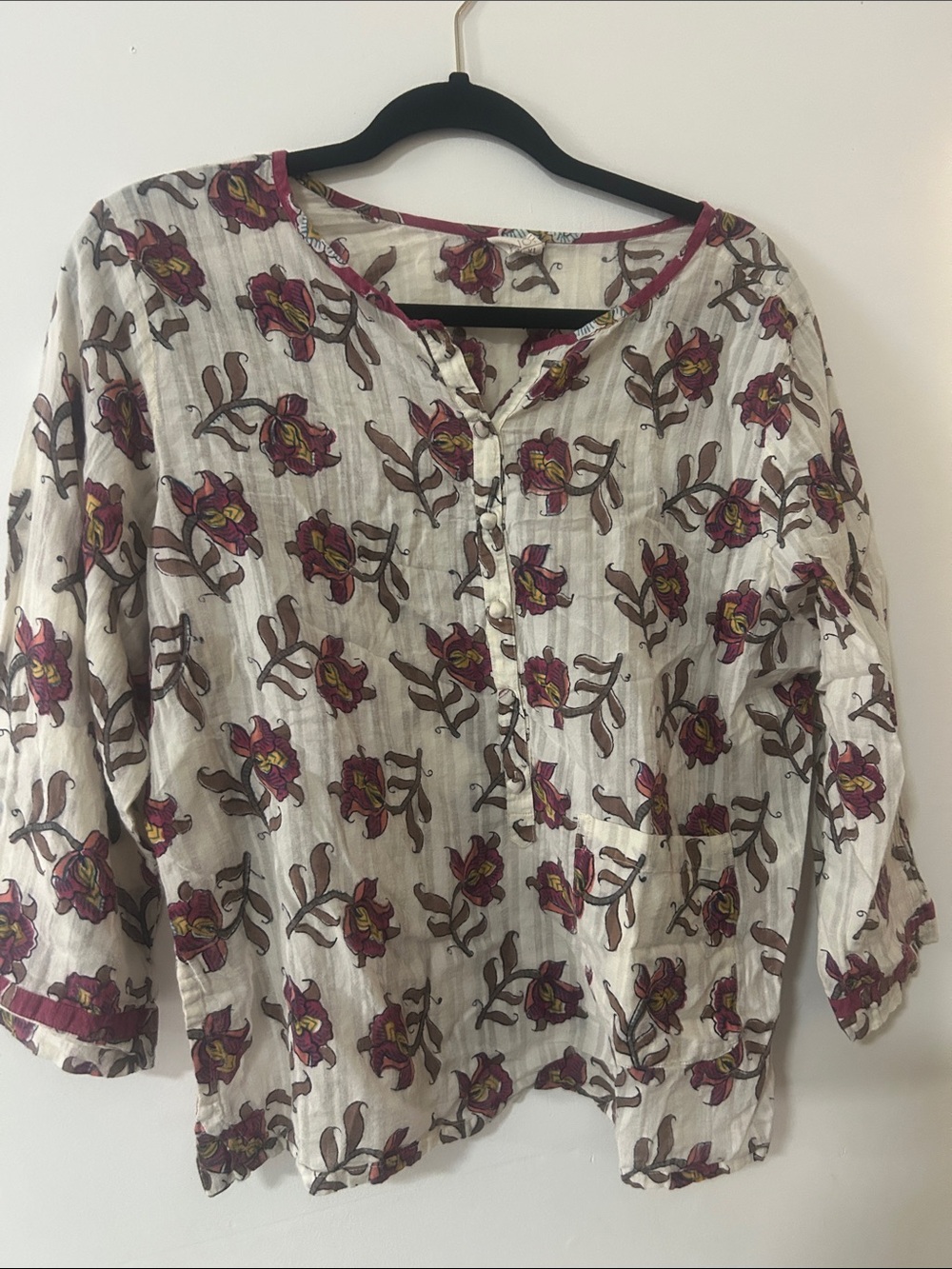 Cream Floral Button-Front Tunic with Pink Accents